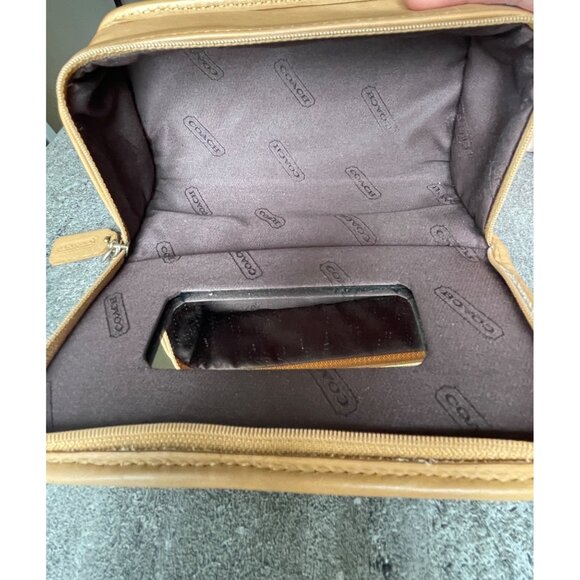 Vintage Coach Chubby Case Camel Embossed Leather With Mirror Cosmetic Travel - Picture 8 of 11